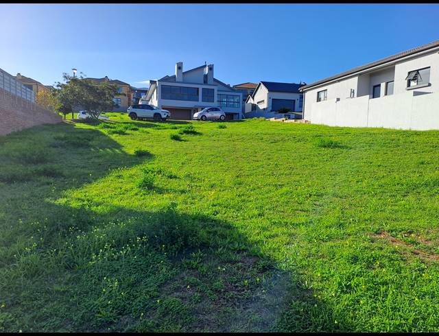 585M² VACANT LAND FOR SALE IN MONTE CHRISTO